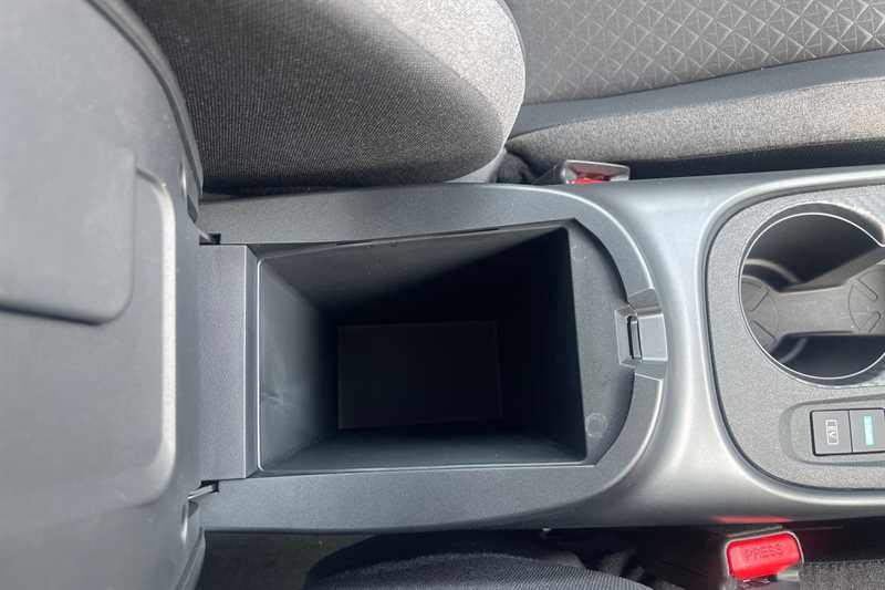 Used Nissan Juke 2024 for sale - 76125102: Photo 38