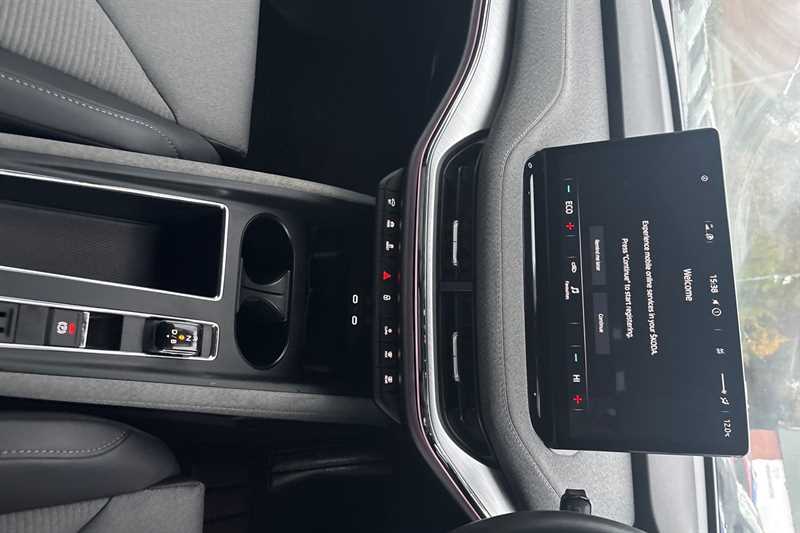 Used Skoda Enyaq 2022 for sale - 76487611: Photo 17