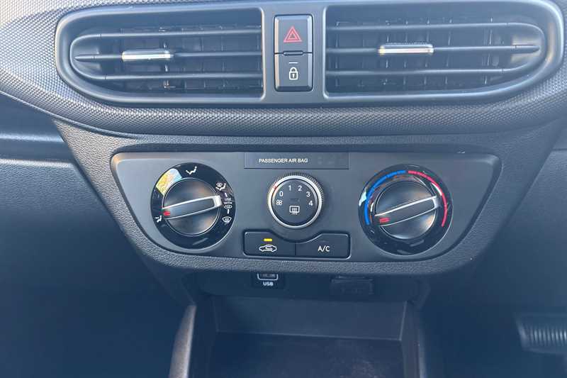 Used Hyundai i10 2021 for sale - 76318777: Photo 12