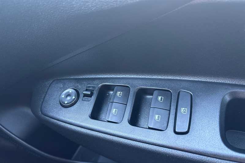 Used Hyundai i10 2021 for sale - 76318777: Photo 18