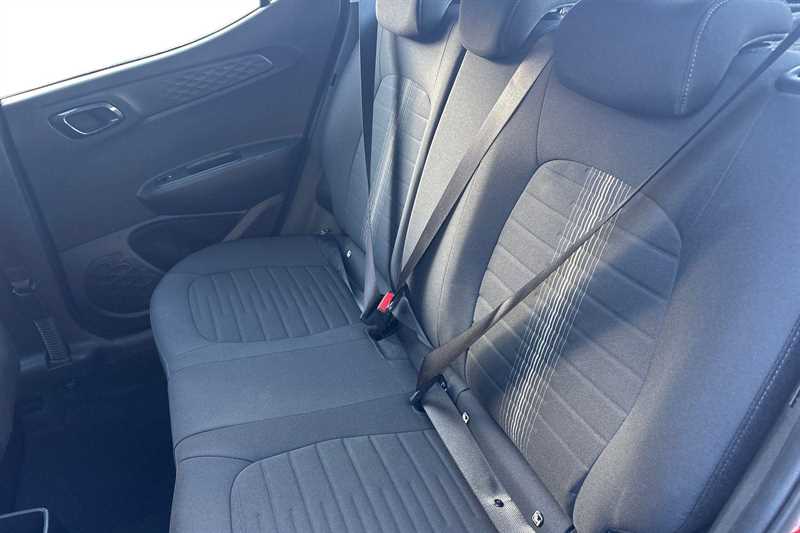 Used Hyundai i10 2021 for sale - 76318777: Photo 19