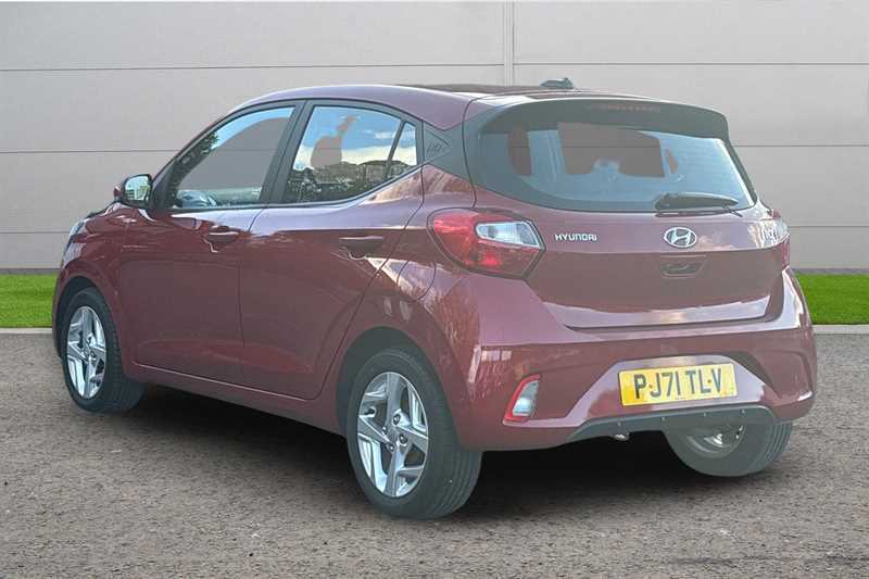 Used Hyundai i10 2021 for sale - 76318777: Photo 2