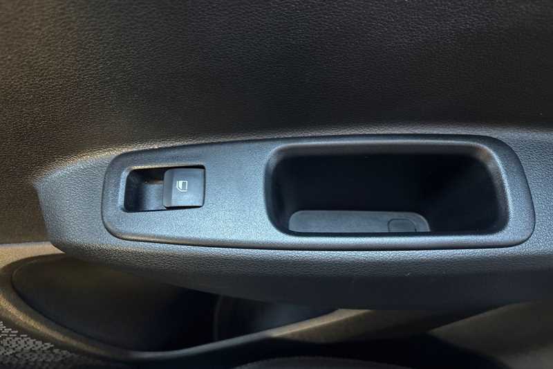 Used Hyundai i10 2021 for sale - 76318777: Photo 21