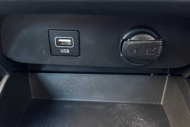 Used Hyundai i10 2021 for sale - 76318777: Photo 32