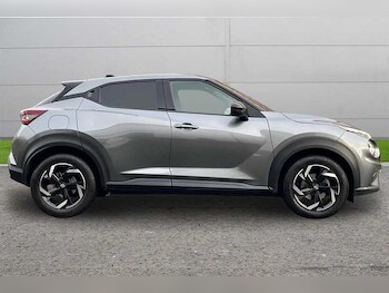 Used Nissan Juke 2023 for sale - 77627733: Photo