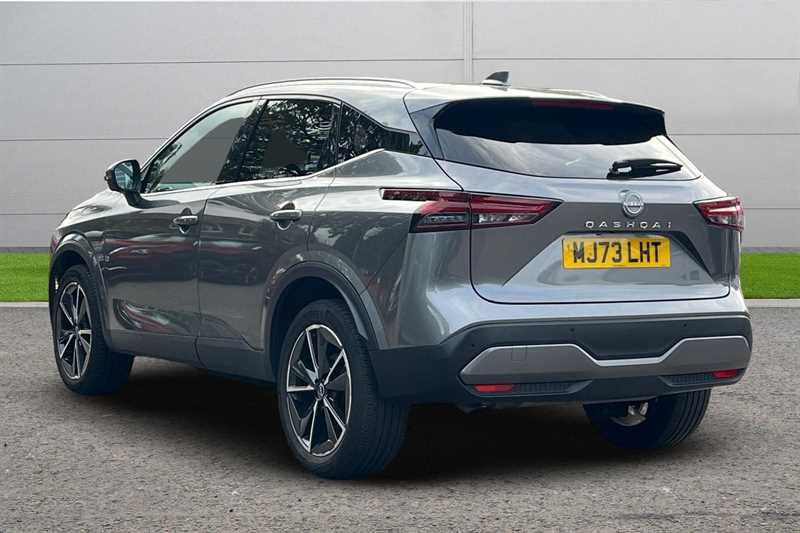 Used Nissan Qashqai 2023 for sale - 76125129: Photo 2