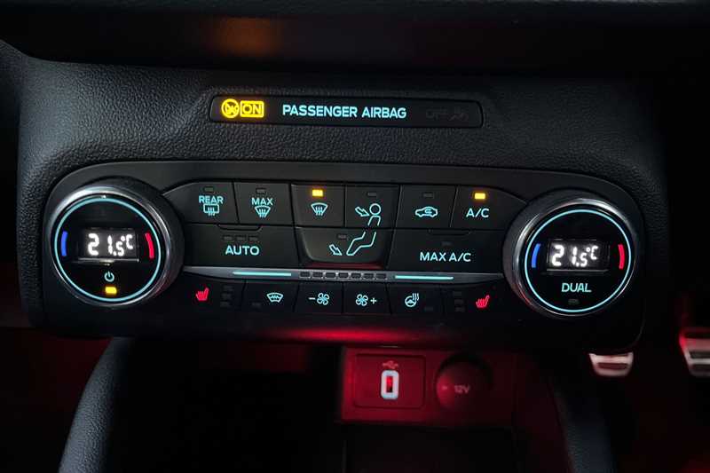 Used Ford Focus 2019 for sale - 76378608: Photo 12