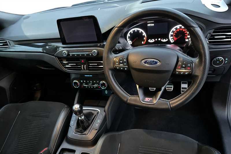 Used Ford Focus 2019 for sale - 76378608: Photo 15