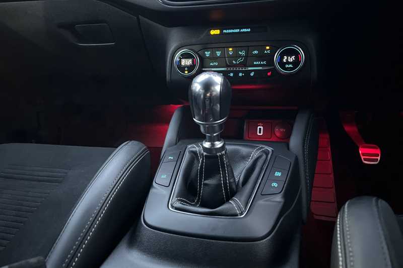 Used Ford Focus 2019 for sale - 76378608: Photo 17