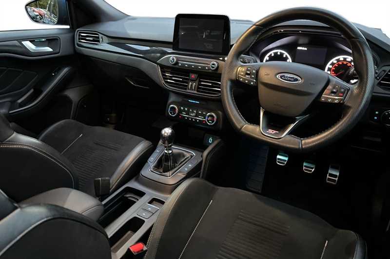 Used Ford Focus 2019 for sale - 76378608: Photo 8