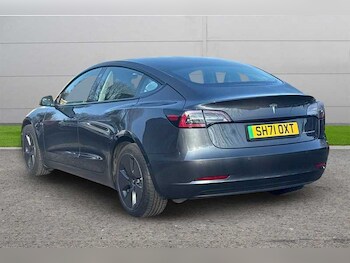 Used Tesla Model 3 2022 for sale - 77648379: Photo