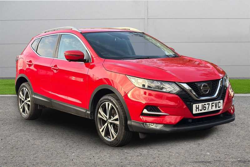 Used Nissan Qashqai 2017 for sale - 77010685: Photo 1