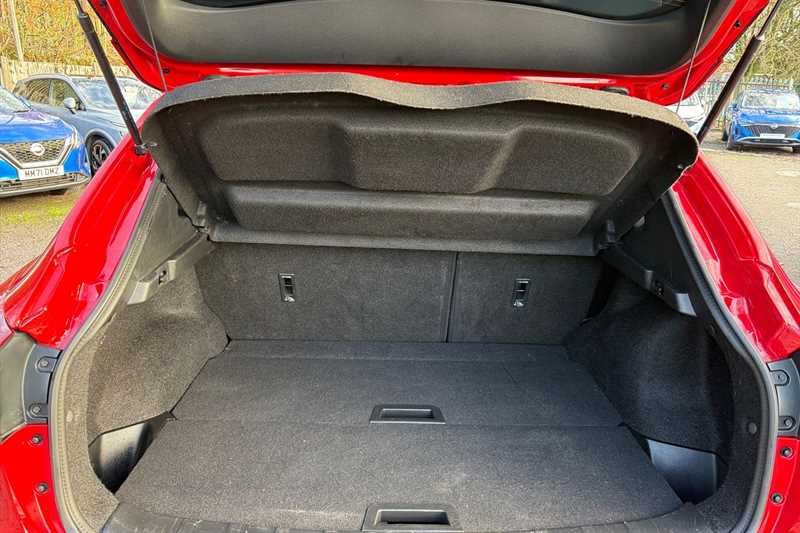 Used Nissan Qashqai 2017 for sale - 77010685: Photo 21