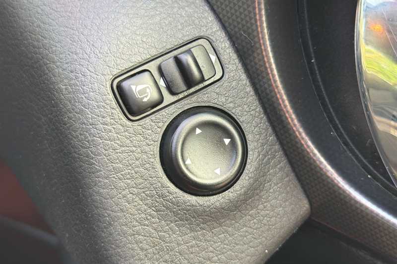 Used Nissan Qashqai 2017 for sale - 77010685: Photo 28