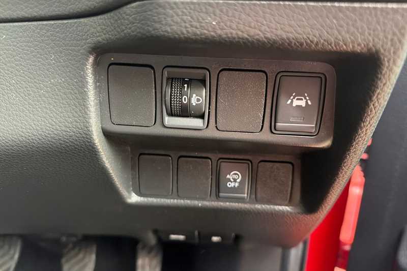 Used Nissan Qashqai 2017 for sale - 77010685: Photo 29