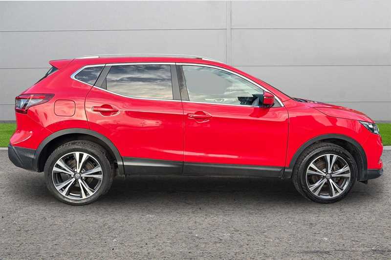 Used Nissan Qashqai 2017 for sale - 77010685: Photo 3