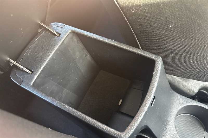 Used Kia Stonic 2022 for sale - 78074689: Photo 31