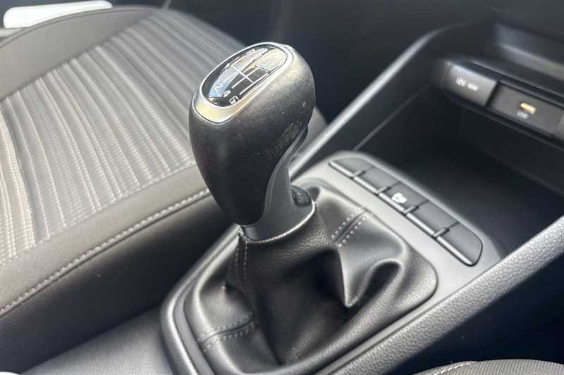 Used Kia Stonic 2022 for sale - 78074689: Photo 34