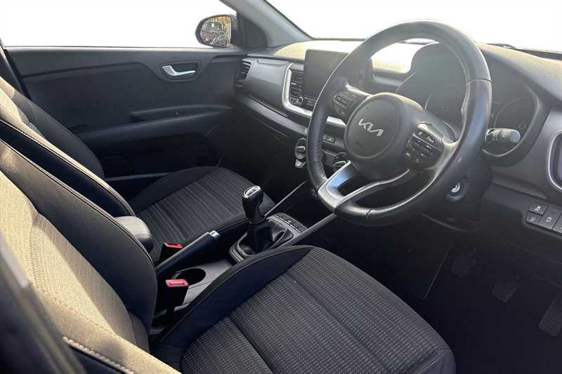Used Kia Stonic 2022 for sale - 78074689: Photo 8