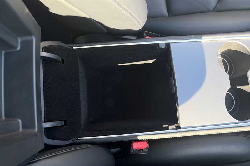 Used Tesla Model 3 2020 for sale - 77648375: Photo 31