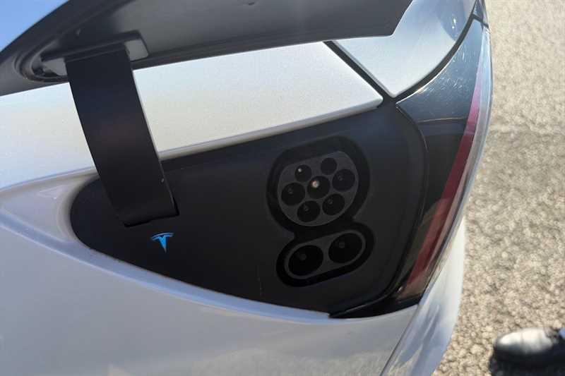 Used Tesla Model 3 2020 for sale - 77648375: Photo 45