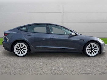 Used Tesla Model 3 2021 for sale - 77648372: Photo