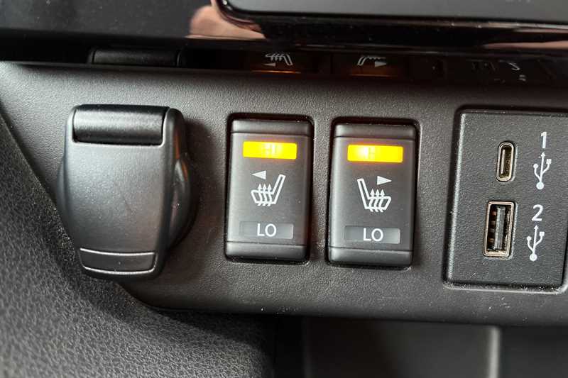 Used Nissan Leaf 2021 for sale - 76420556: Photo 34