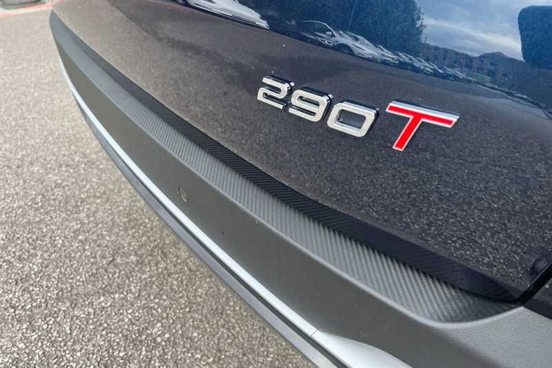 Vehicle 33