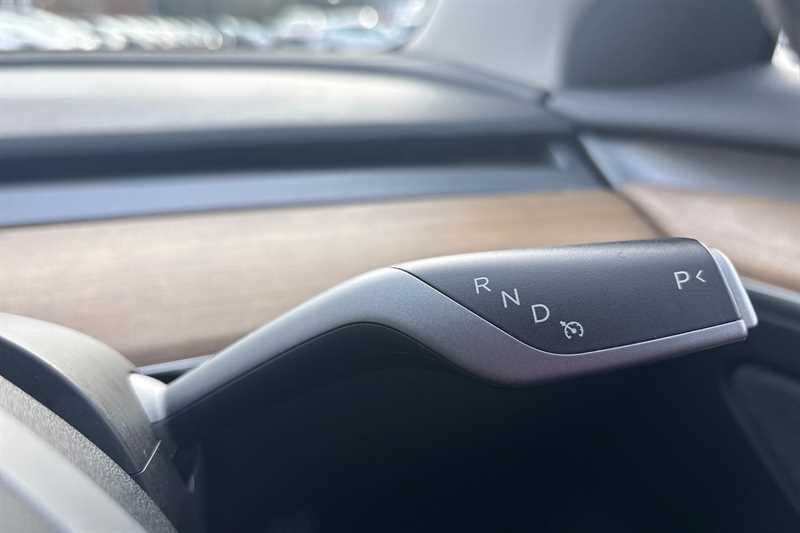 Used Tesla Model 3 2021 for sale - 77232492: Photo 32