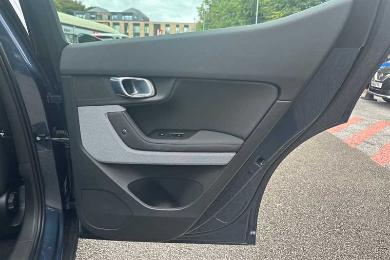 Used Polestar Polestar 2 2022 for sale - 75917176: Photo 24