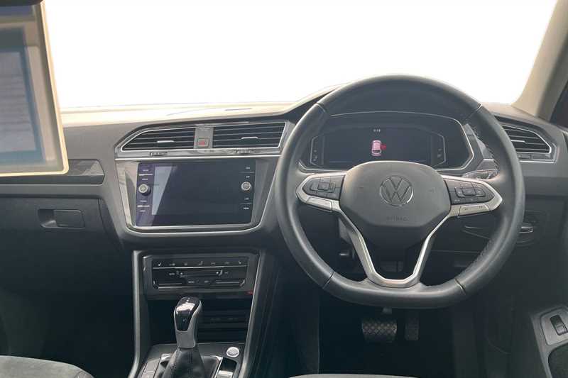 Used Volkswagen Tiguan 2021 for sale - 77526407: Photo 16