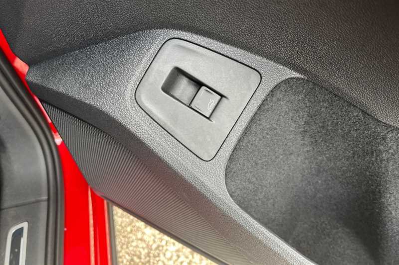 Used Volkswagen Tiguan 2021 for sale - 77526407: Photo 38