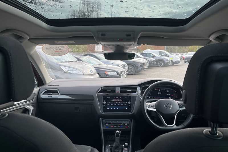 Used Volkswagen Tiguan 2021 for sale - 77526407: Photo 44