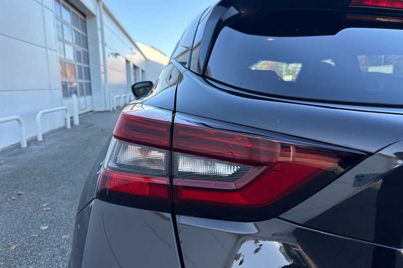 Used Nissan Juke 2022 for sale - 76610107: Photo 24