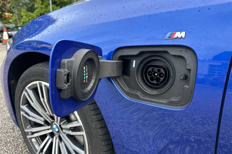 Used BMW 3 Series 2020 for sale - 76155089: Photo 21