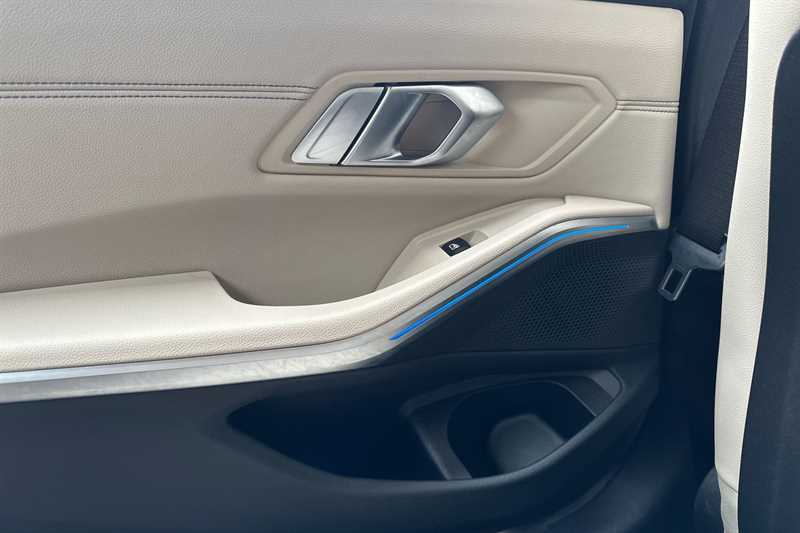 Used BMW 3 Series 2020 for sale - 76155089: Photo 26