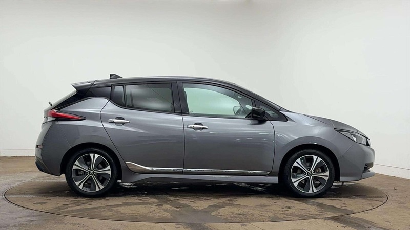 Used Nissan Leaf 2021 for sale - 76826960: Photo 6