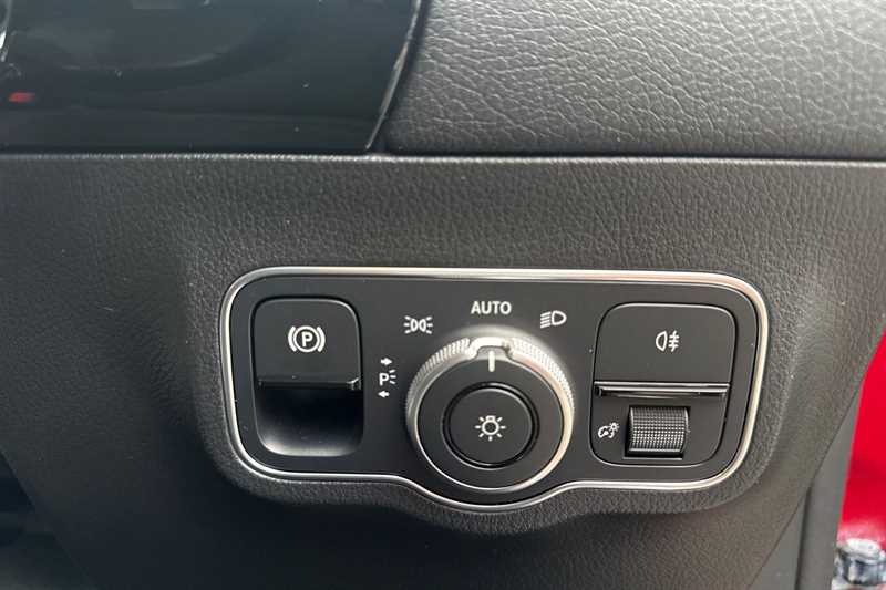 Used Mercedes-Benz EQA 2022 for sale - 76124961: Photo 34