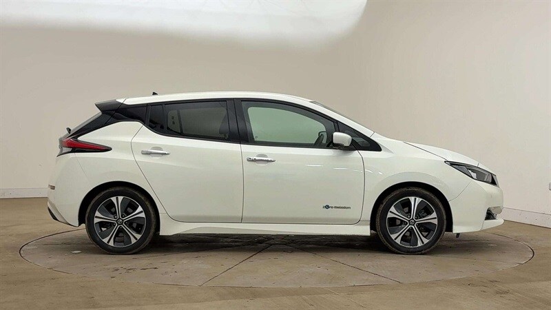 Used Nissan Leaf 2021 for sale - 76875255: Photo 6
