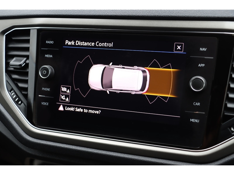 Used Volkswagen T-Roc 2021 for sale - 76439449: Photo 11