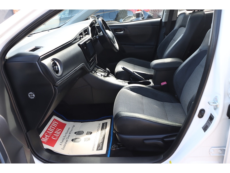 Used Toyota Auris 2015 for sale - 75877957: Photo 32