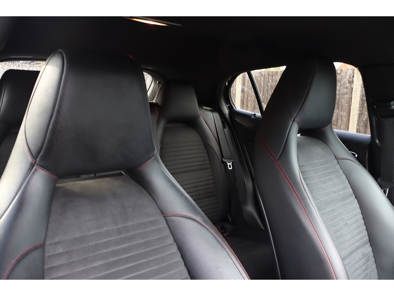Used Mercedes-Benz GLA 2019 for sale - 76439456: Photo 18