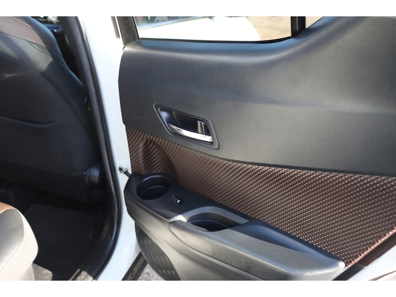 Used Toyota C-HR 2017 for sale - 77276955: Photo 31