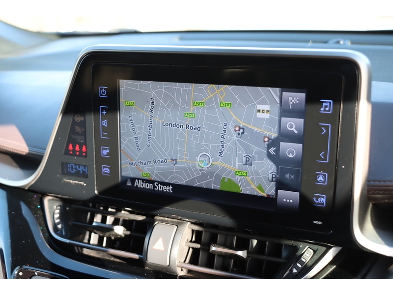 Used Toyota C-HR 2017 for sale - 77276955: Photo 47