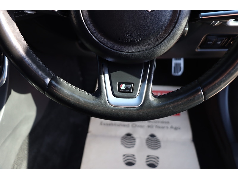 Used Jaguar XE 2017 for sale - 76113599: Photo 12