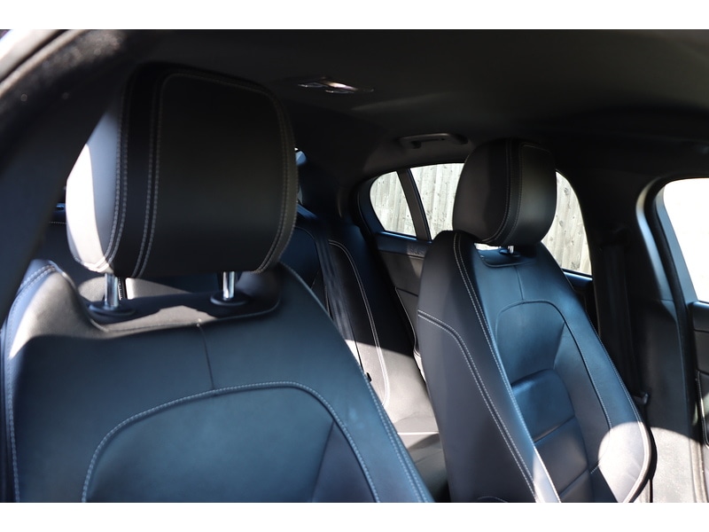 Used Jaguar XE 2017 for sale - 76113599: Photo 23