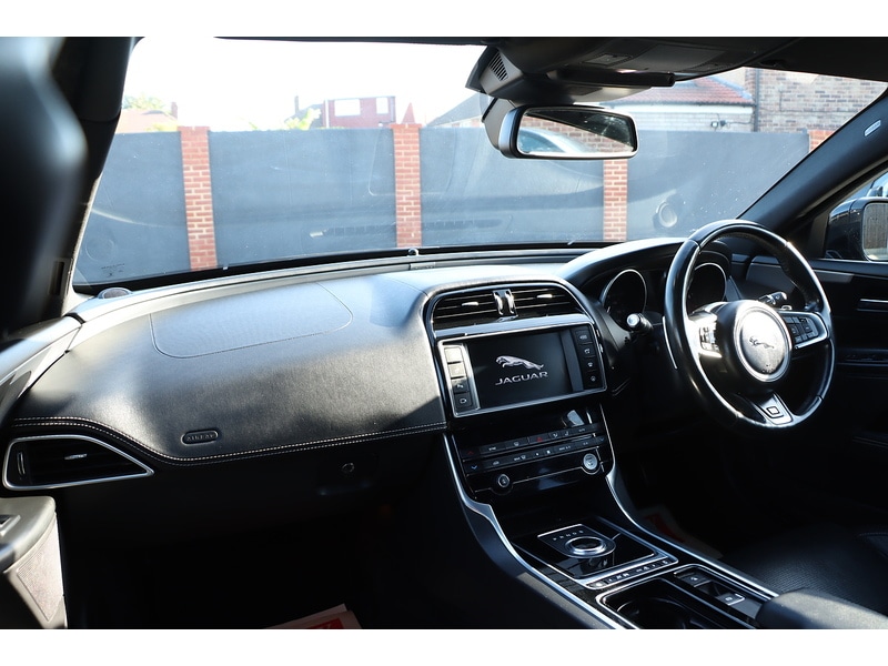 Used Jaguar XE 2017 for sale - 76113599: Photo 35