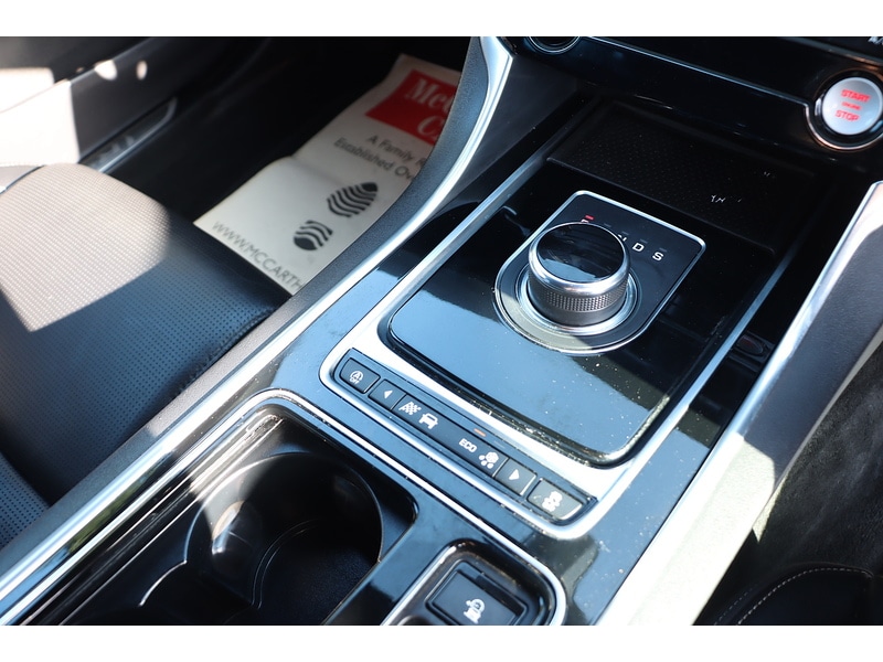 Used Jaguar XE 2017 for sale - 76113599: Photo 42