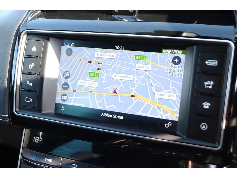 Used Jaguar XE 2017 for sale - 76113599: Photo 46