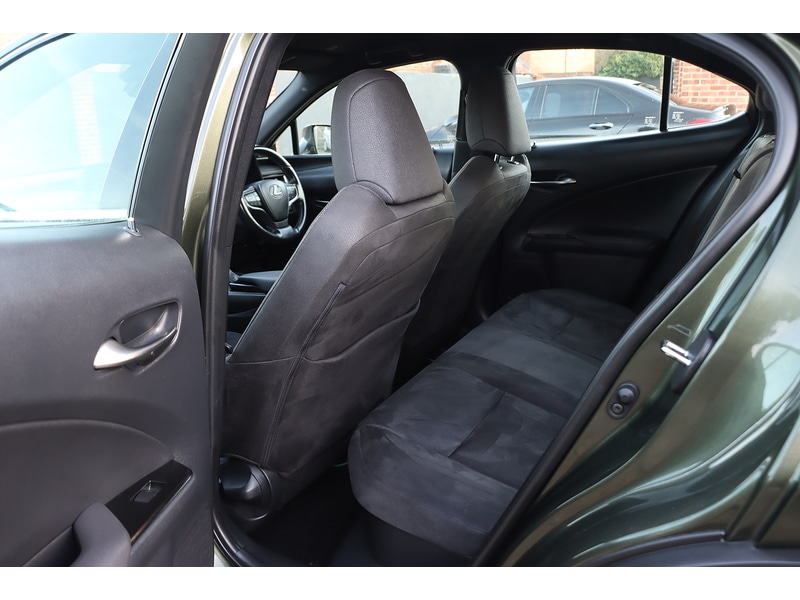 Used Lexus UX 2019 for sale - 76853365: Photo 32